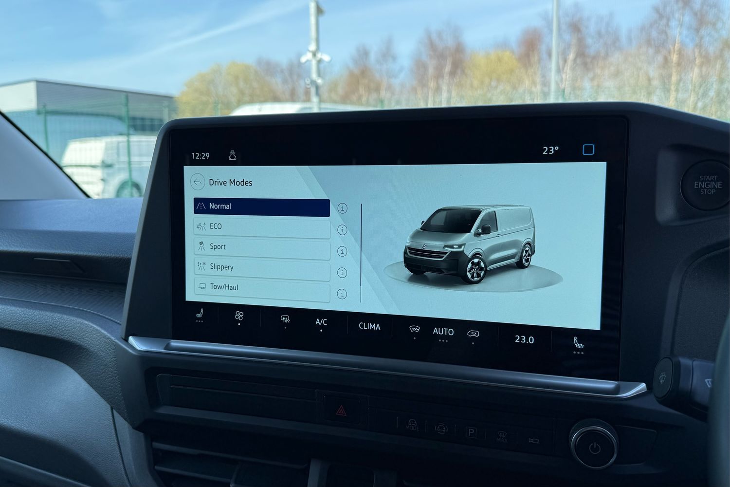 Used Volkswagen Transporter 2025 for sale - 77961487: Photo 45