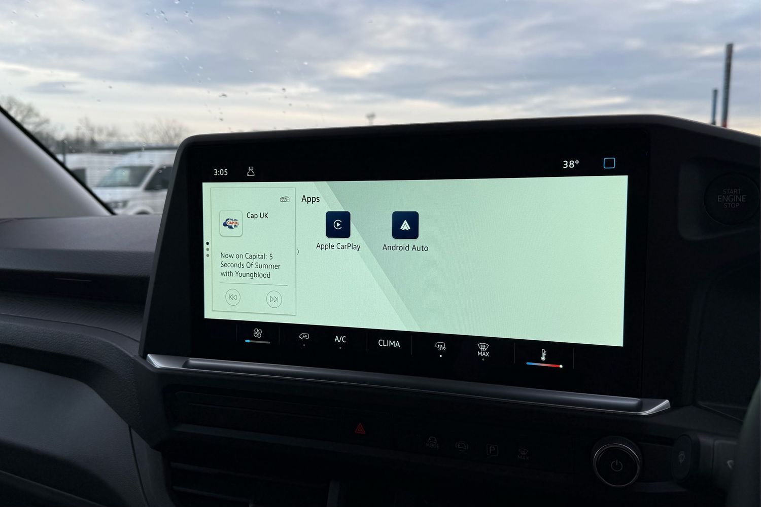 Used Volkswagen Transporter 2025 for sale - 77206737: Photo 45