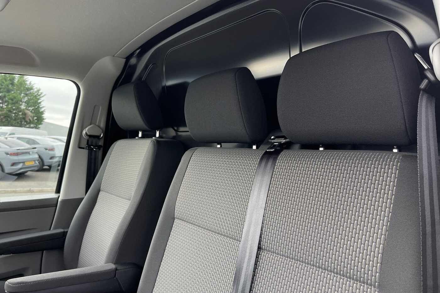 Used Volkswagen Transporter 2024 for sale - 77394152: Photo 13