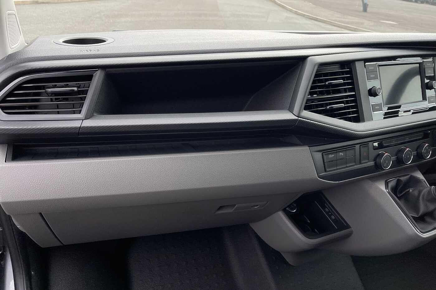 Used Volkswagen Transporter 2024 for sale - 77394152: Photo 14