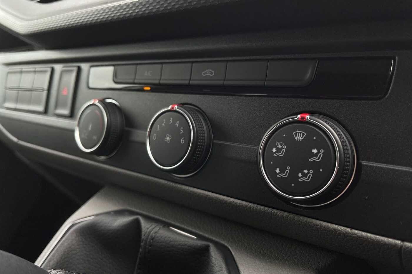 Used Volkswagen Transporter 2024 for sale - 77394152: Photo 18