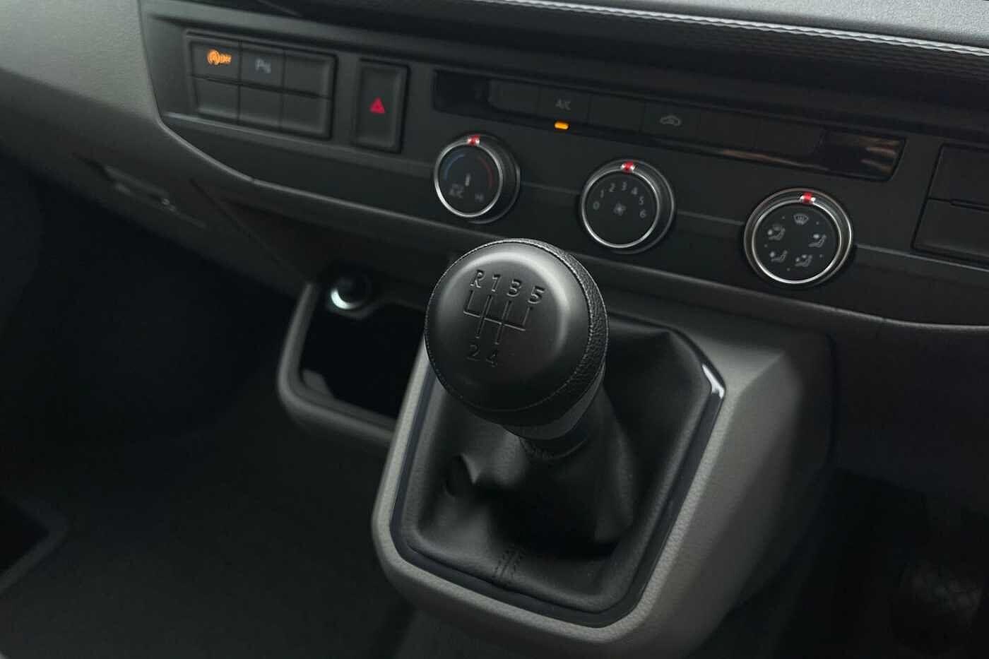 Used Volkswagen Transporter 2024 for sale - 77394152: Photo 19