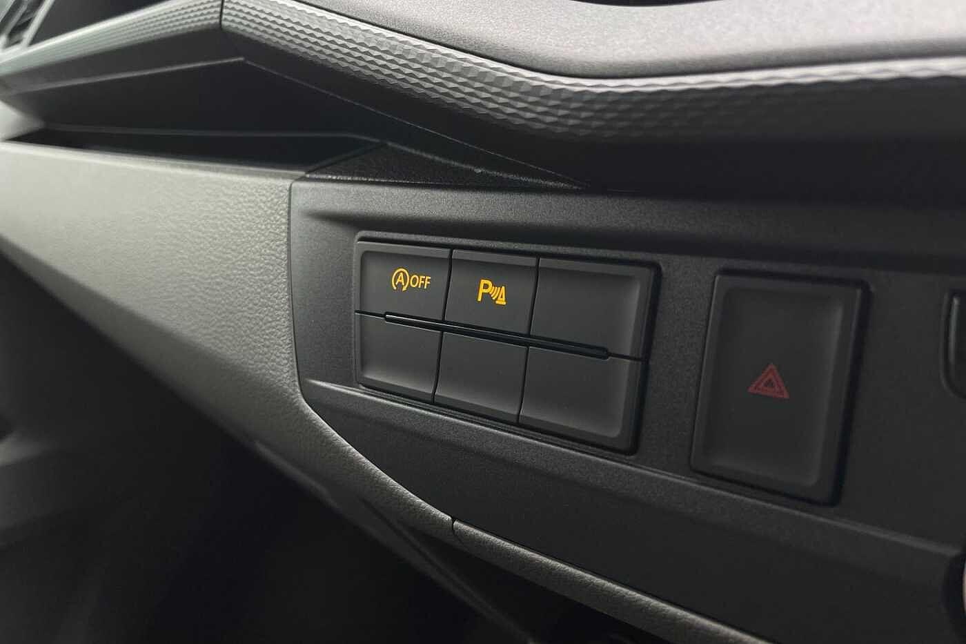 Used Volkswagen Transporter 2024 for sale - 77394152: Photo 46