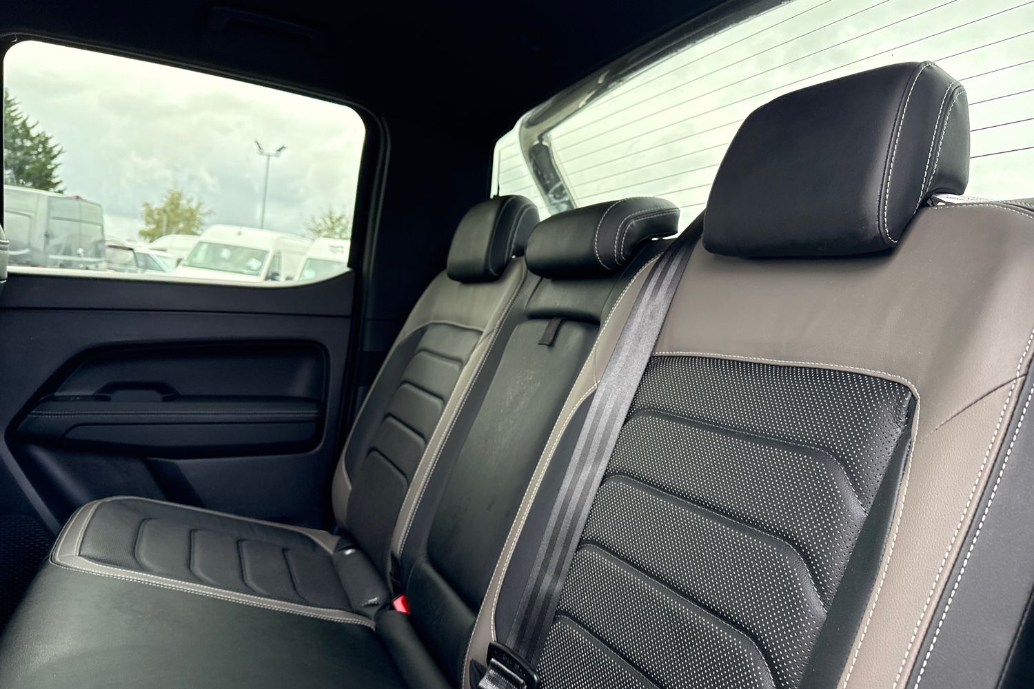 Used Volkswagen Amarok 2024 for sale - 76364599: Photo 18
