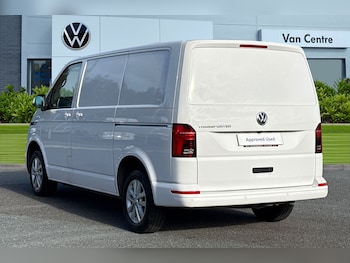 Used Volkswagen Transporter 2024 for sale - 76391024: Photo