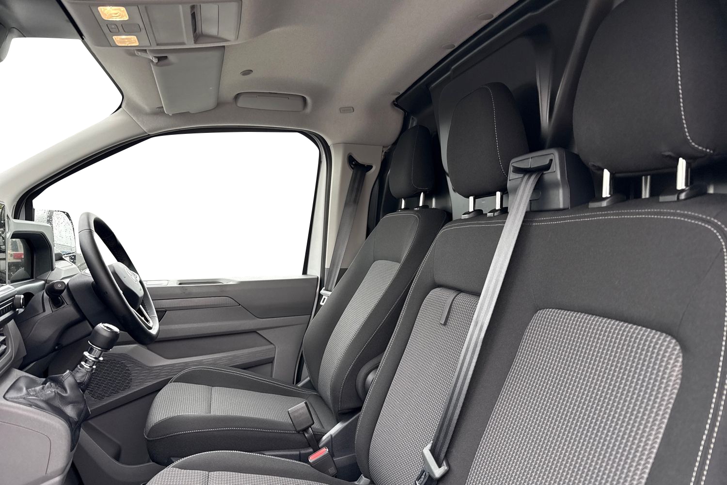 Used Volkswagen Transporter 2025 for sale - 77564087: Photo 15