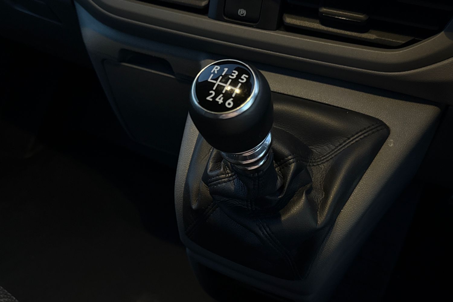 Used Volkswagen Transporter 2025 for sale - 76782985: Photo 23