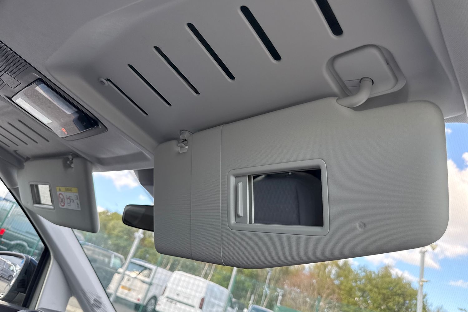 Used Volkswagen Caddy Maxi 2024 for sale - 76077345: Photo 49