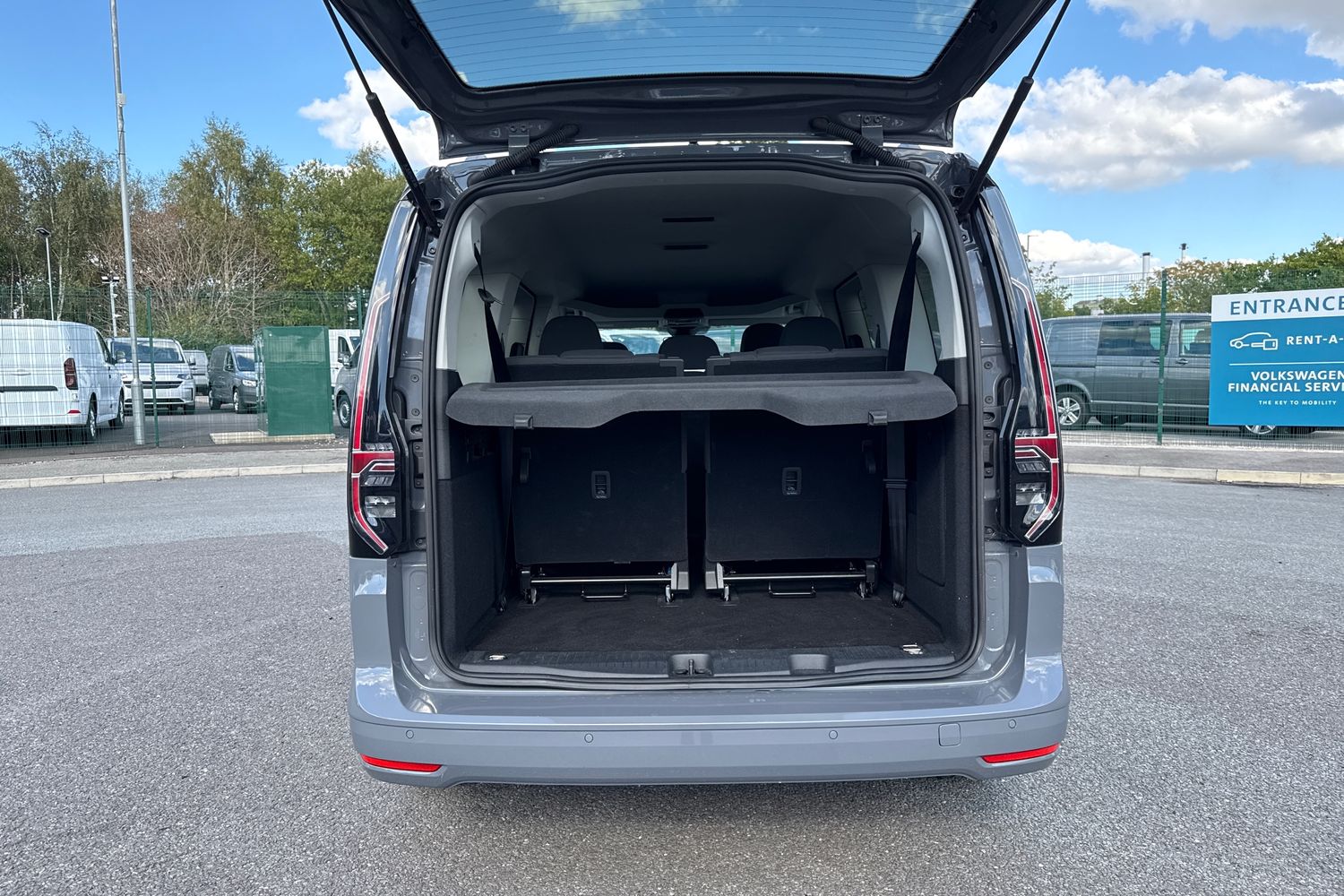 Used Volkswagen Caddy Maxi 2024 for sale - 76077345: Photo 7