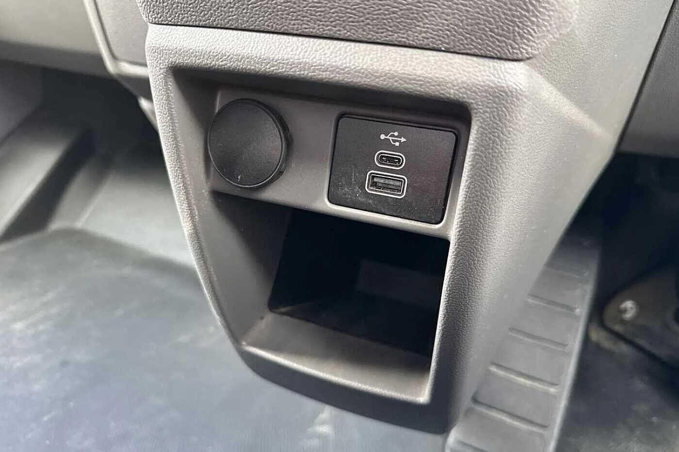 Used Volkswagen Transporter 2025 for sale - 77313081: Photo 39