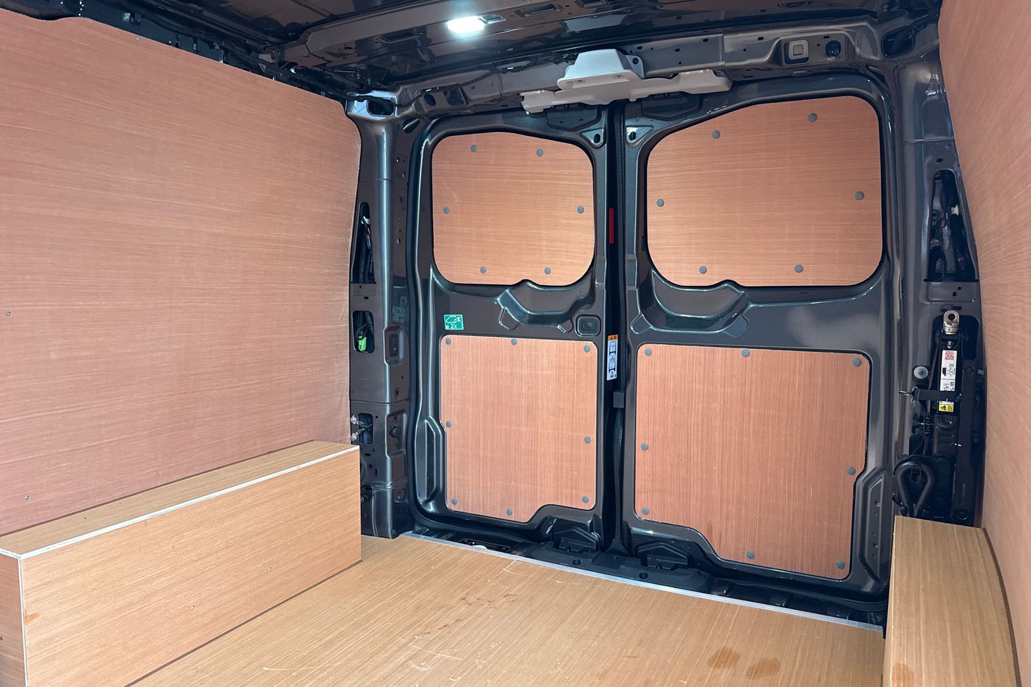 Used Volkswagen Transporter 2025 for sale - 77313030: Photo 18