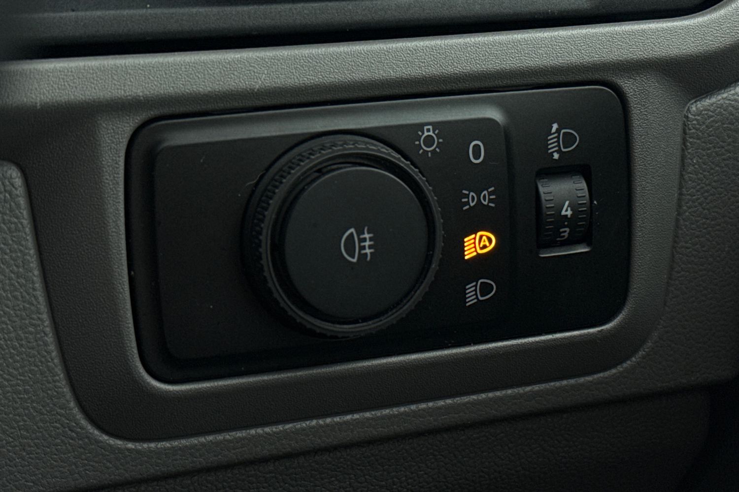 Used Volkswagen Transporter 2025 for sale - 77313030: Photo 42