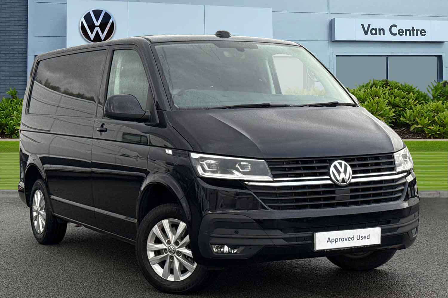 Used Volkswagen Transporter 2024 for sale - 76553510: Photo 1