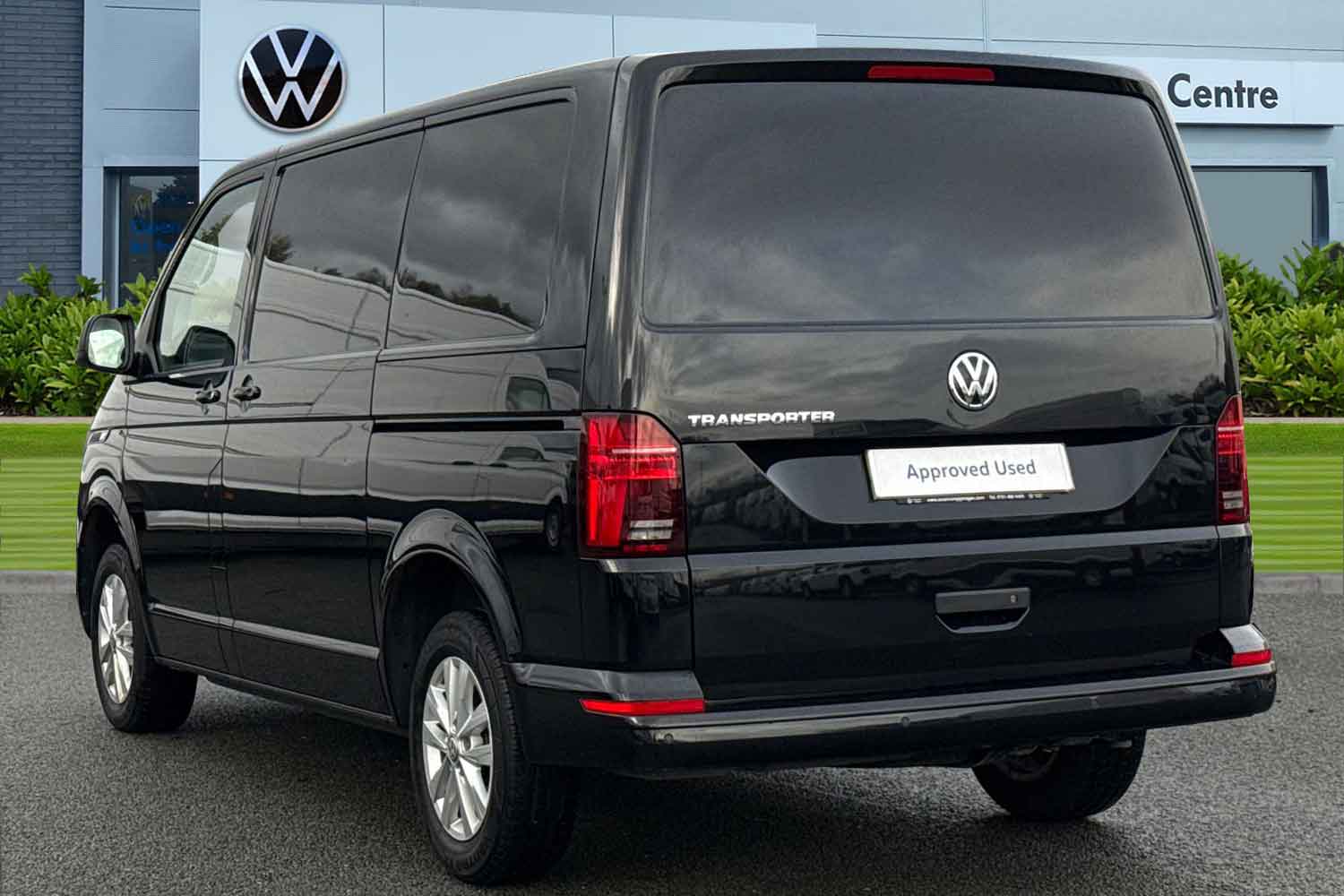 Used Volkswagen Transporter 2024 for sale - 76553510: Photo 2