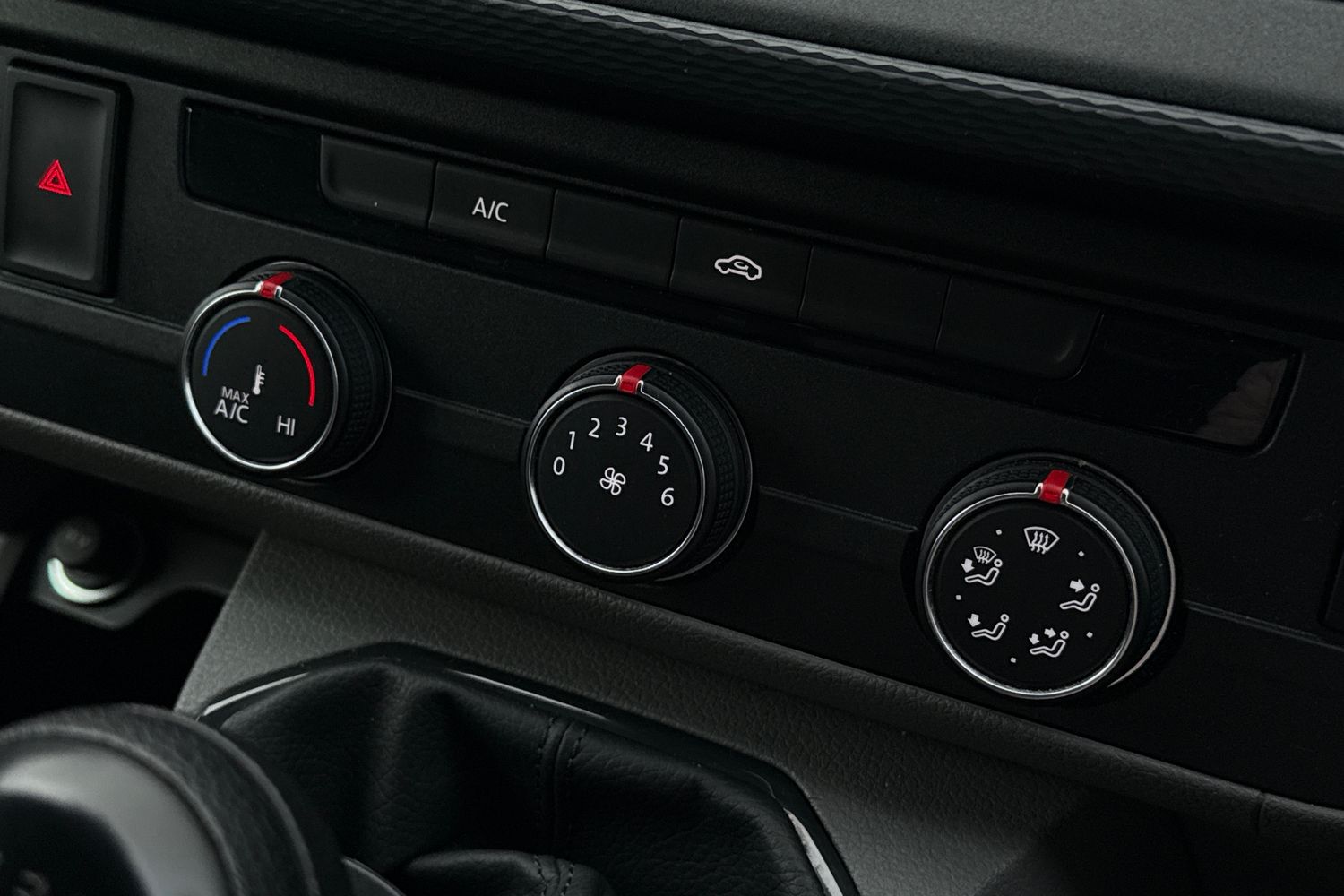 Used Volkswagen Transporter 2024 for sale - 76553510: Photo 21