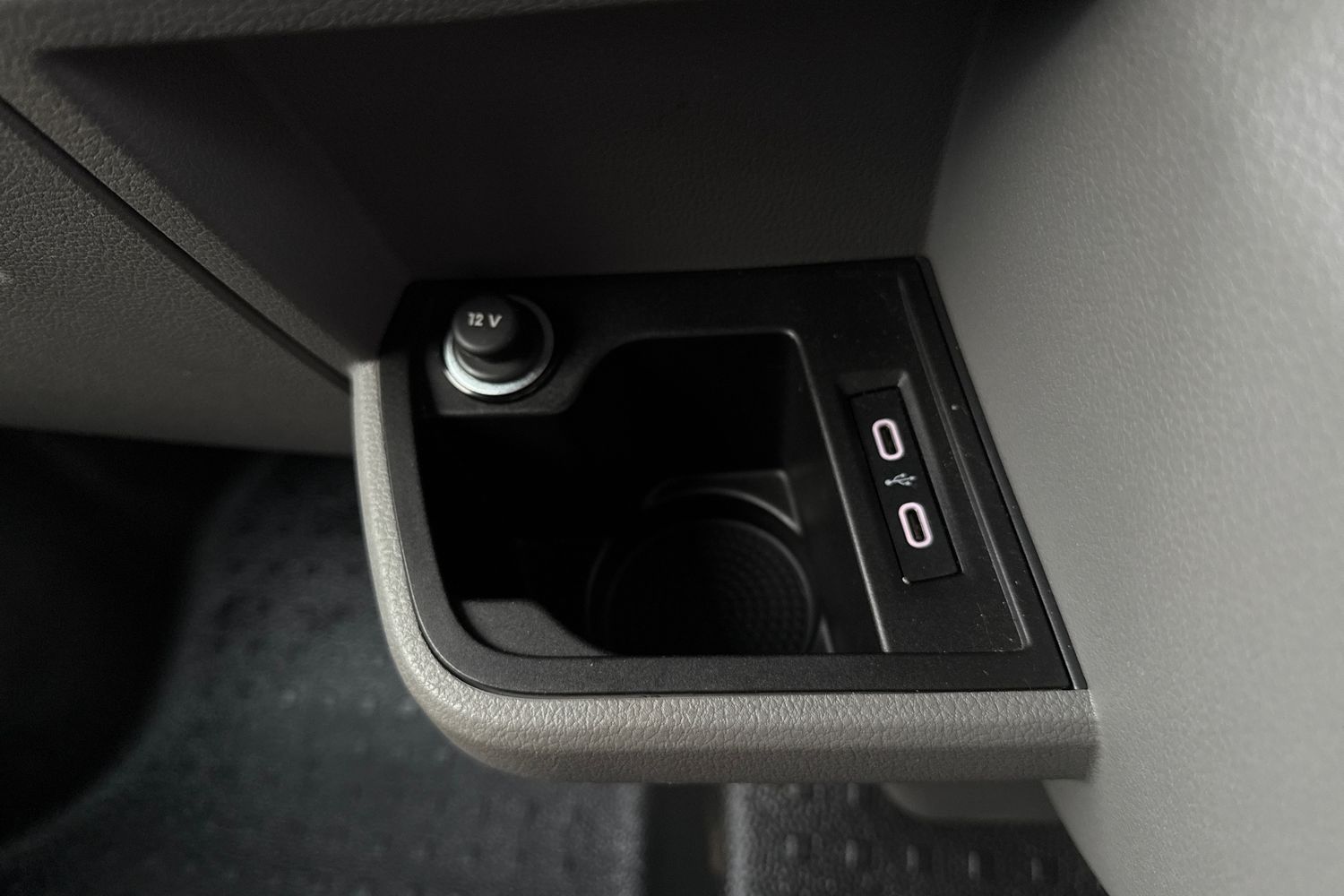 Used Volkswagen Transporter 2024 for sale - 76553510: Photo 44