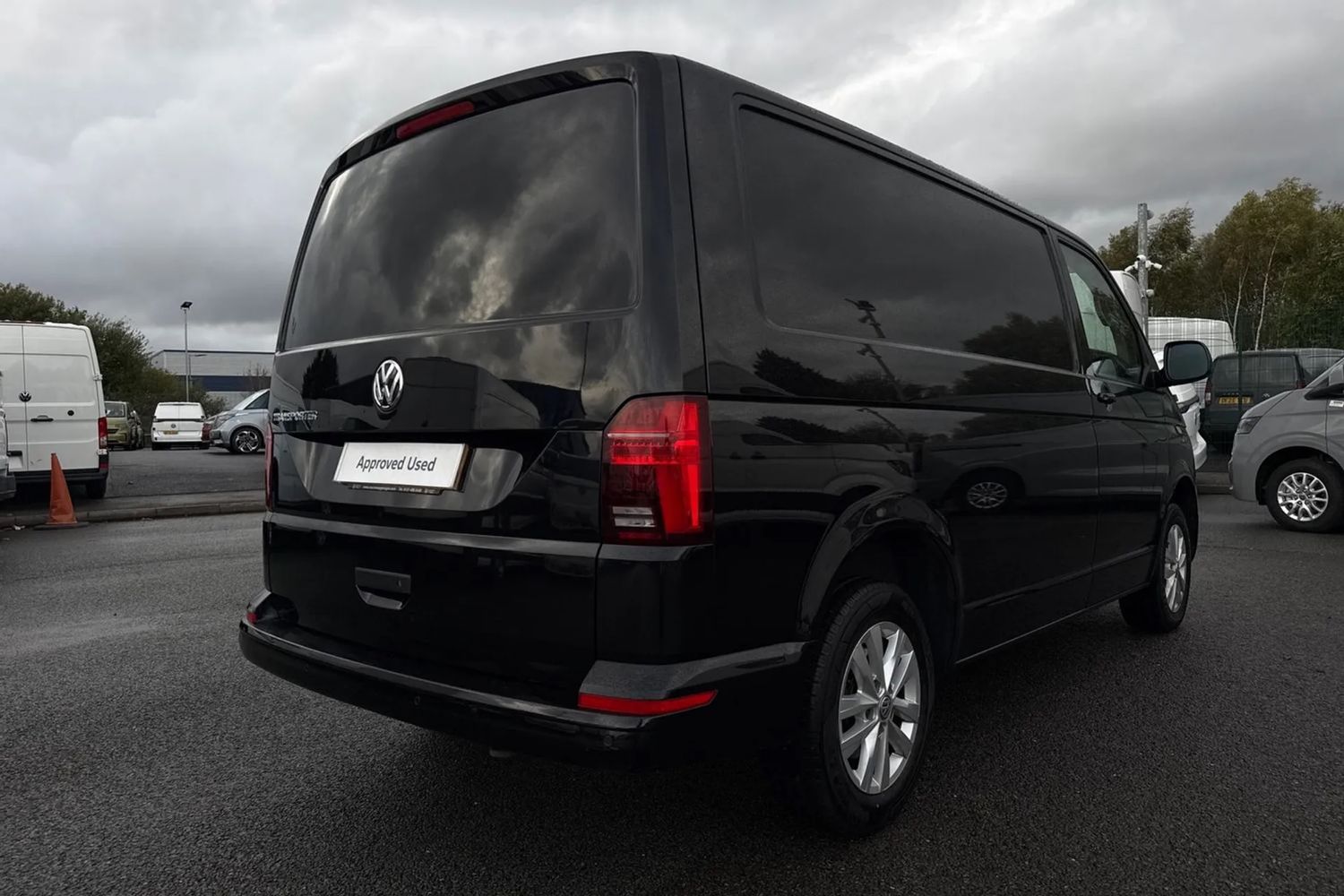 Used Volkswagen Transporter 2024 for sale - 76863297: Photo 30