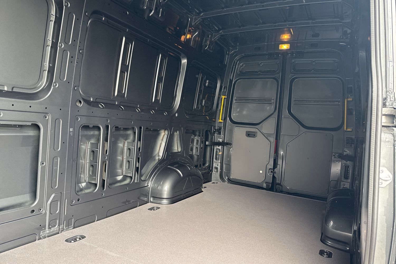 Used Volkswagen Crafter 2025 for sale - 76480926: Photo 18