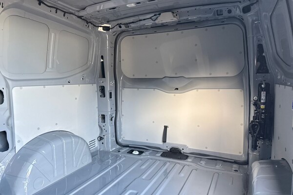 Used Volkswagen Transporter 2025 for sale - 76192348: Photo 18