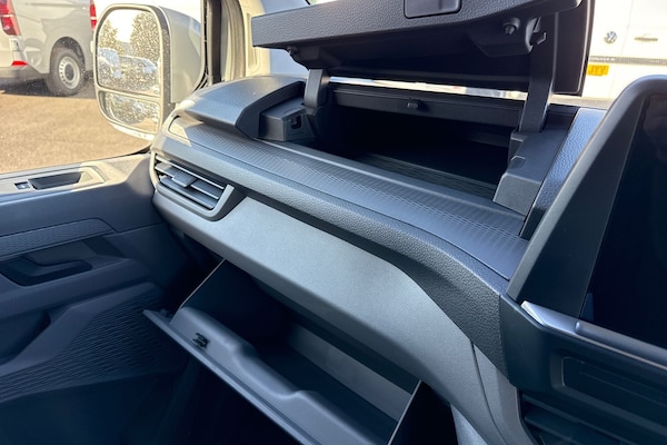 Used Volkswagen Transporter 2025 for sale - 76192348: Photo 34