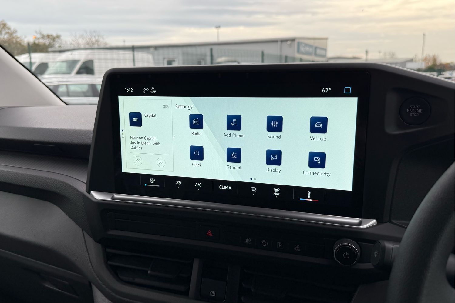 Used Volkswagen Transporter 2025 for sale - 76488338: Photo 40