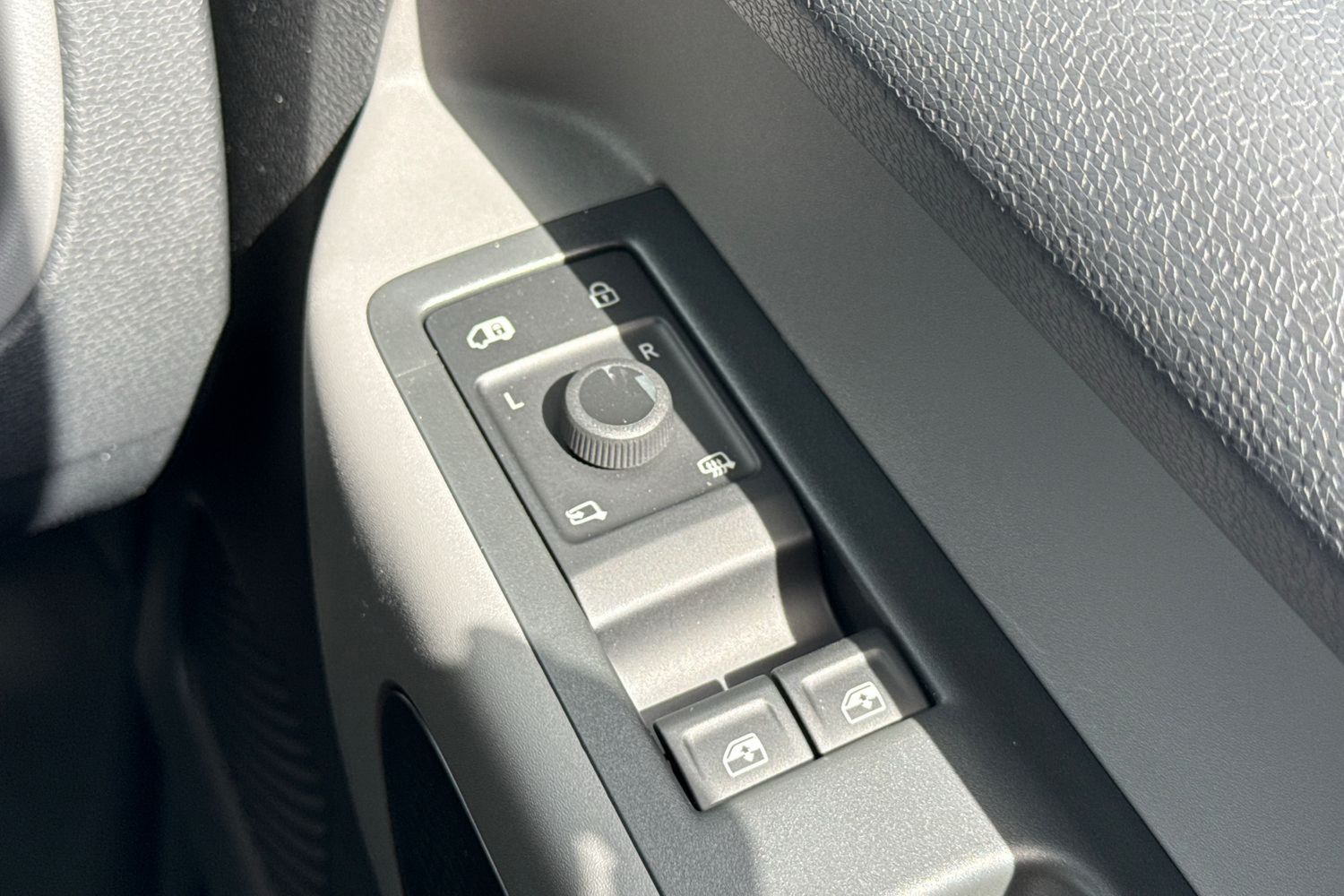 Used Volkswagen ID.Buzz 2025 for sale - 77199650: Photo 41