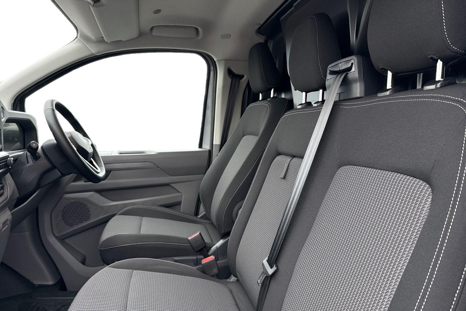 Used Volkswagen Transporter 2025 for sale - 77282182: Photo 15