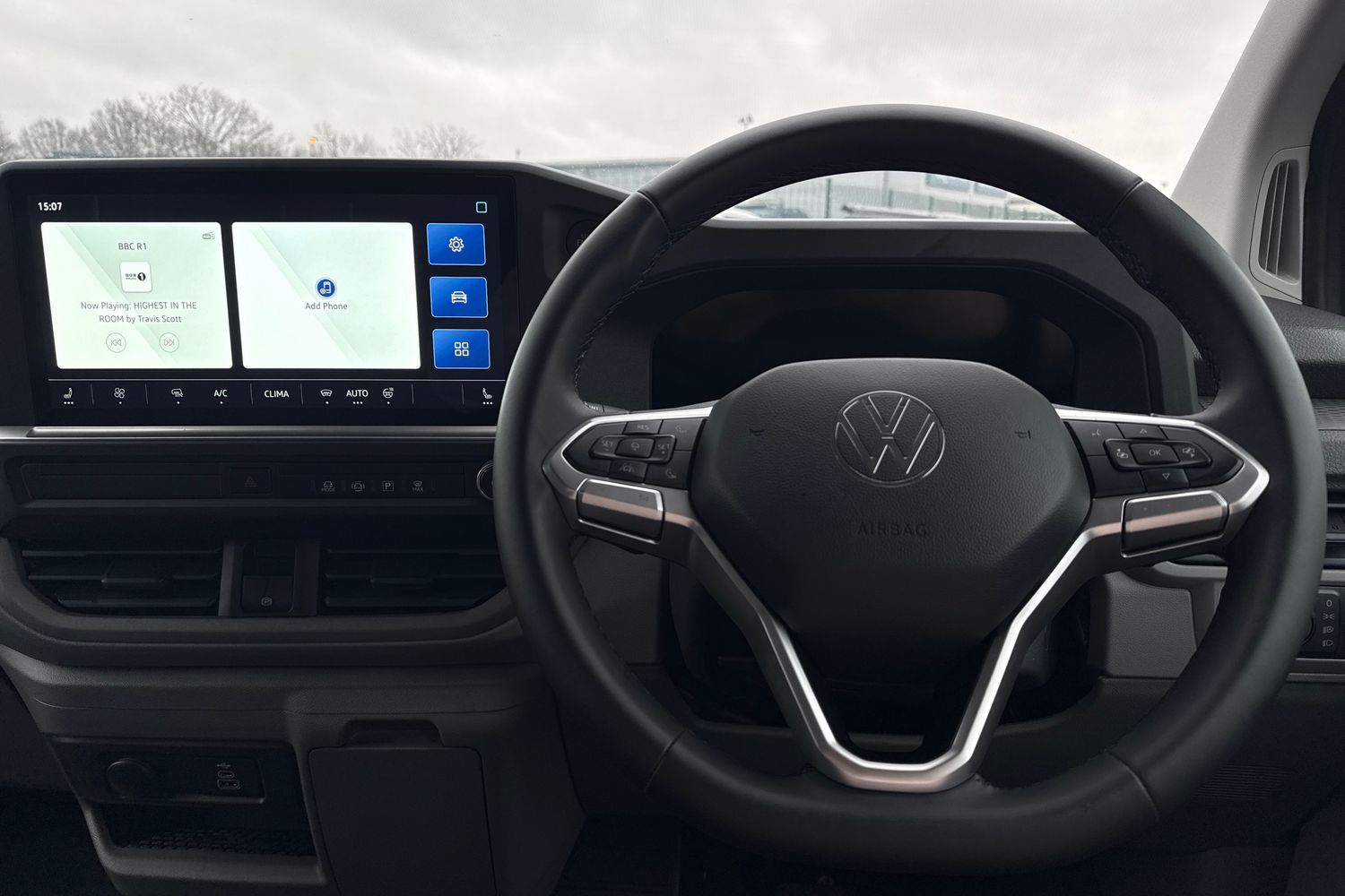 Used Volkswagen Transporter 2025 for sale - 77282182: Photo 17