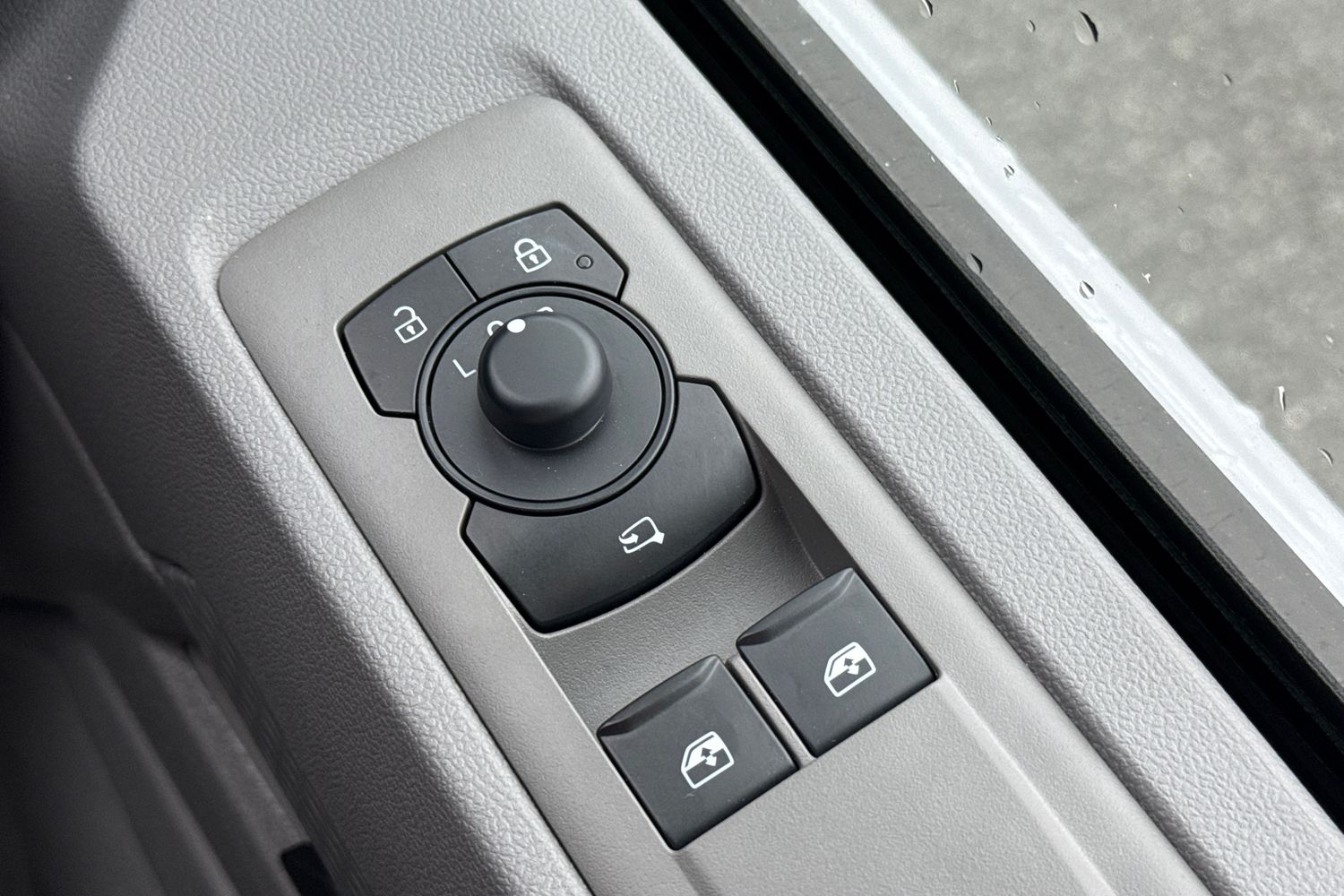 Used Volkswagen Transporter 2025 for sale - 77282182: Photo 44