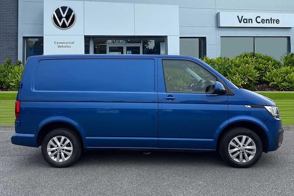 Used Volkswagen Transporter 2024 for sale - 76300379: Photo 4