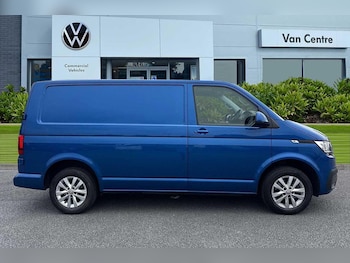 Used Volkswagen Transporter 2024 for sale - 76300379: Photo 4