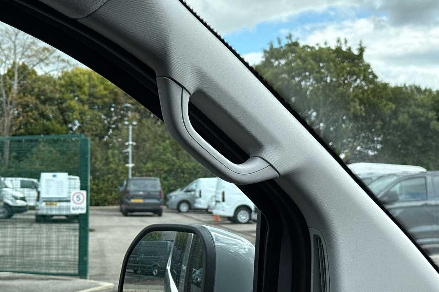 Used Volkswagen Transporter 2025 for sale - 78043434: Photo 37