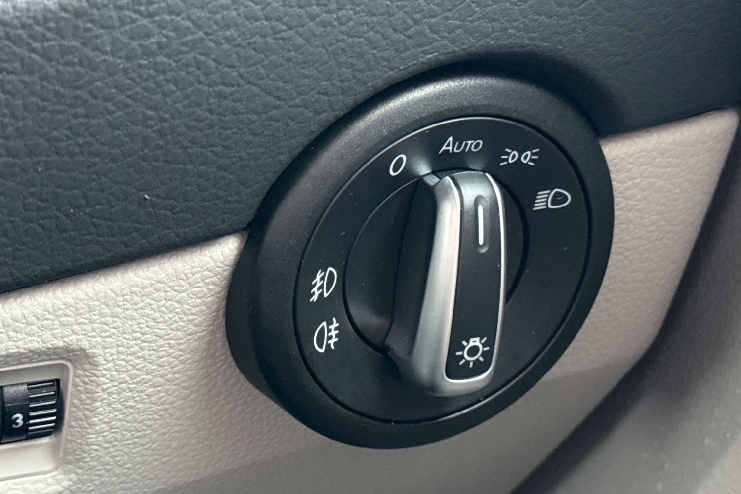 Used Volkswagen California 2016 for sale - 77540922: Photo 38