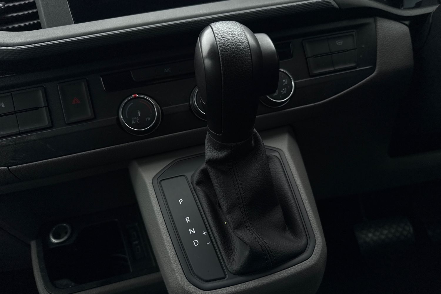 Used Volkswagen Transporter 2024 for sale - 76564716: Photo 22