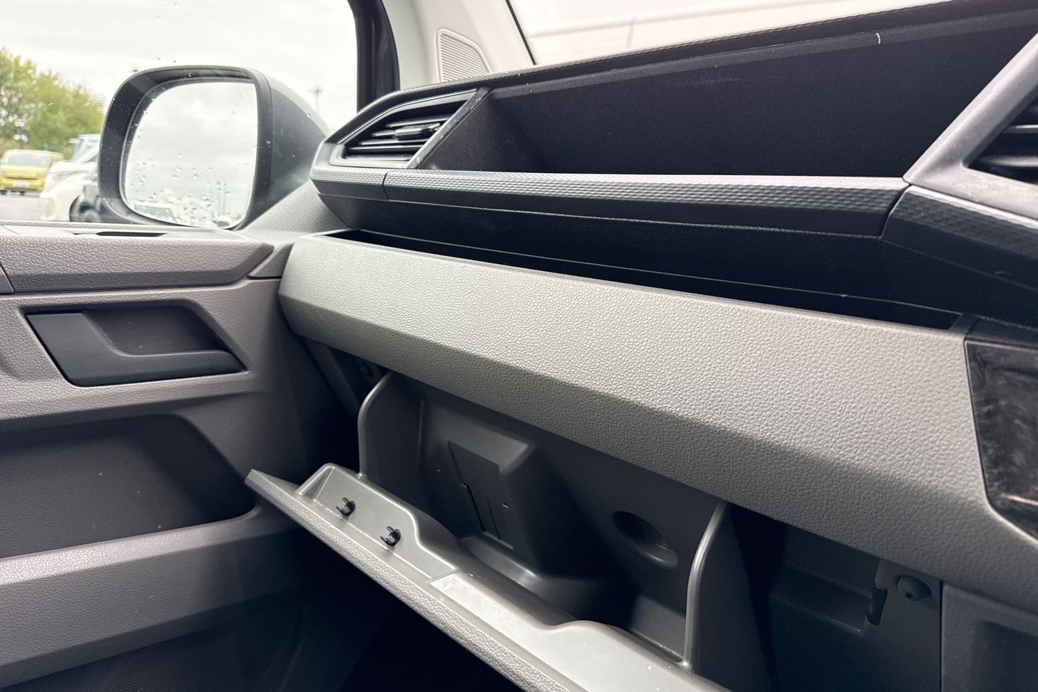 Used Volkswagen Transporter 2024 for sale - 76564716: Photo 32