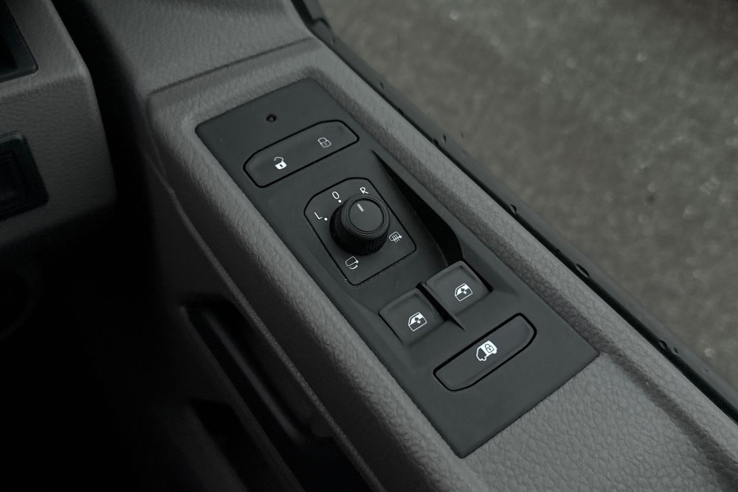 Used Volkswagen Transporter 2024 for sale - 76564716: Photo 45