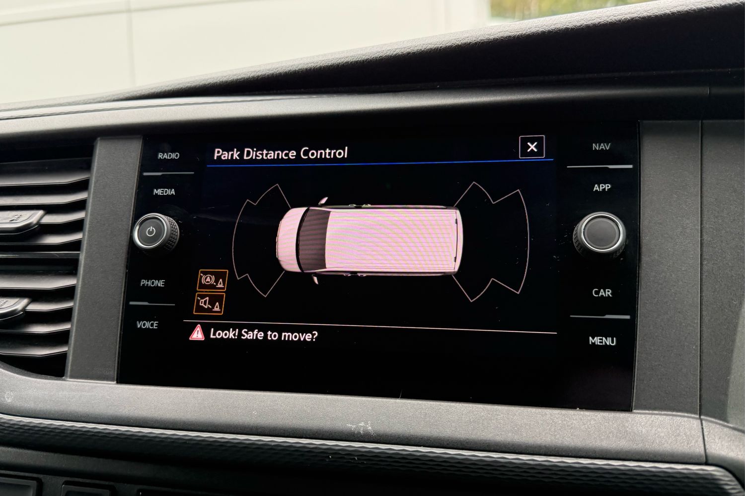 Used Volkswagen Transporter 2024 for sale - 76564716: Photo 50