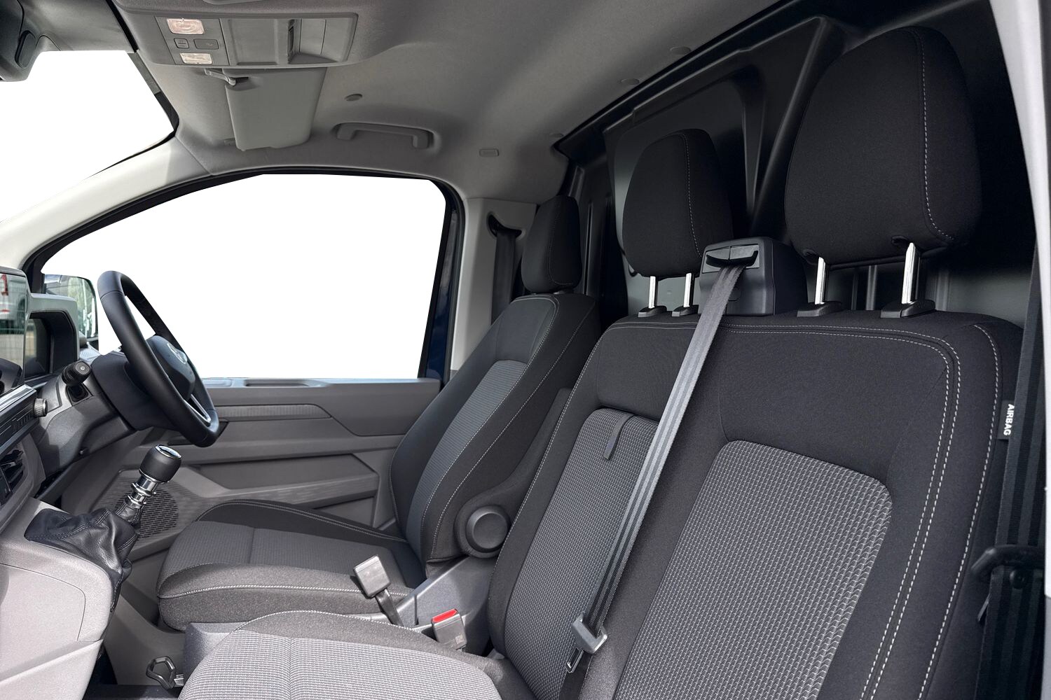 Used Volkswagen Transporter 2026 for sale - 78055848: Photo 15