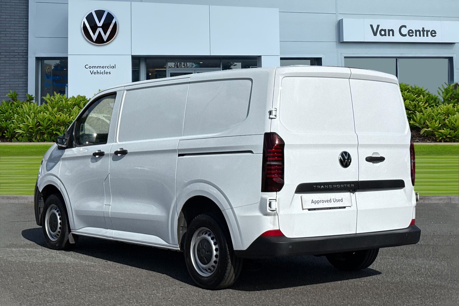 Used Volkswagen Transporter 2025 for sale - 76630041: Photo 2