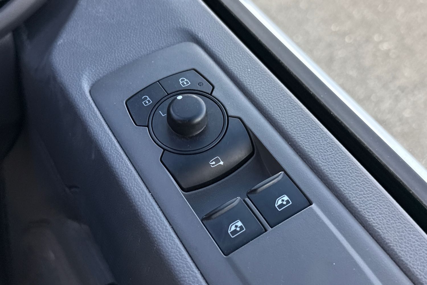 Used Volkswagen Transporter 2025 for sale - 76630041: Photo 33