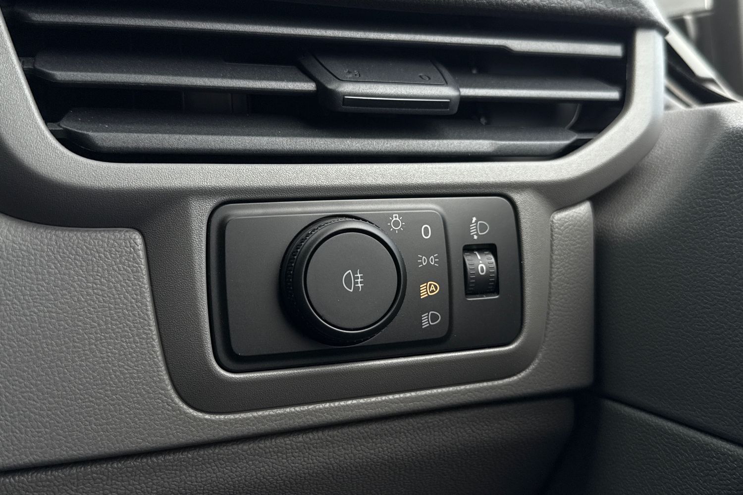 Used Volkswagen Transporter 2025 for sale - 77608389: Photo 32