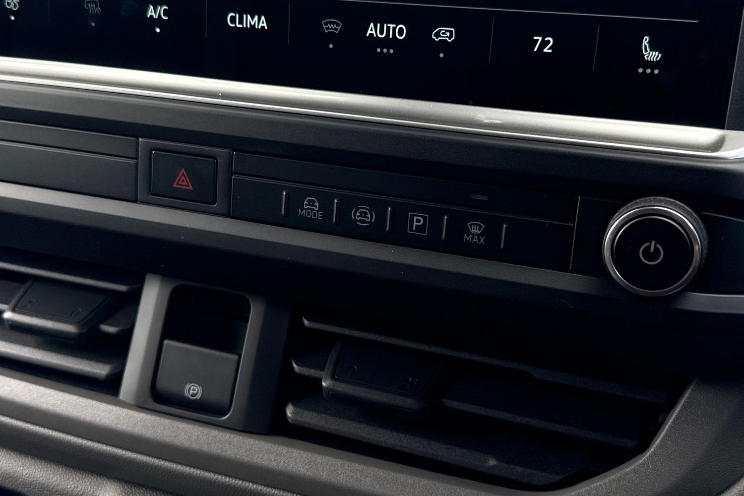 Used Volkswagen Transporter 2025 for sale - 77608389: Photo 39