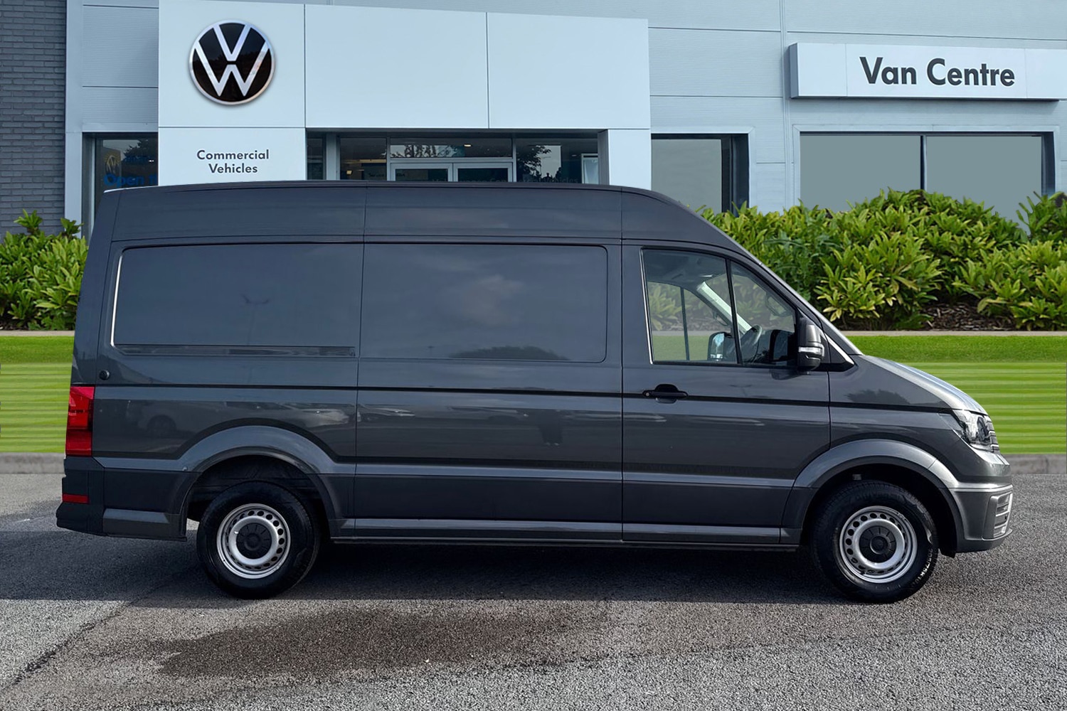 Used Volkswagen Crafter 2025 for sale - 77006811: Photo 3