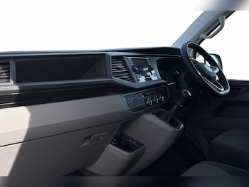 Used Volkswagen Transporter 2024 for sale - 75639311: Photo