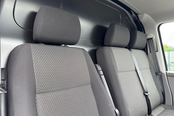 Used Volkswagen Transporter 2024 for sale - 76142223: Photo 23