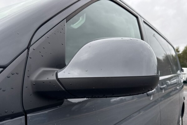 Used Volkswagen Transporter 2024 for sale - 76142223: Photo 26