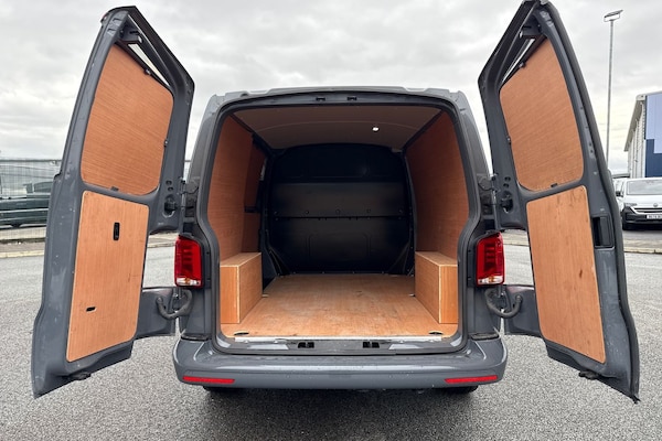 Used Volkswagen Transporter 2024 for sale - 76142223: Photo 6