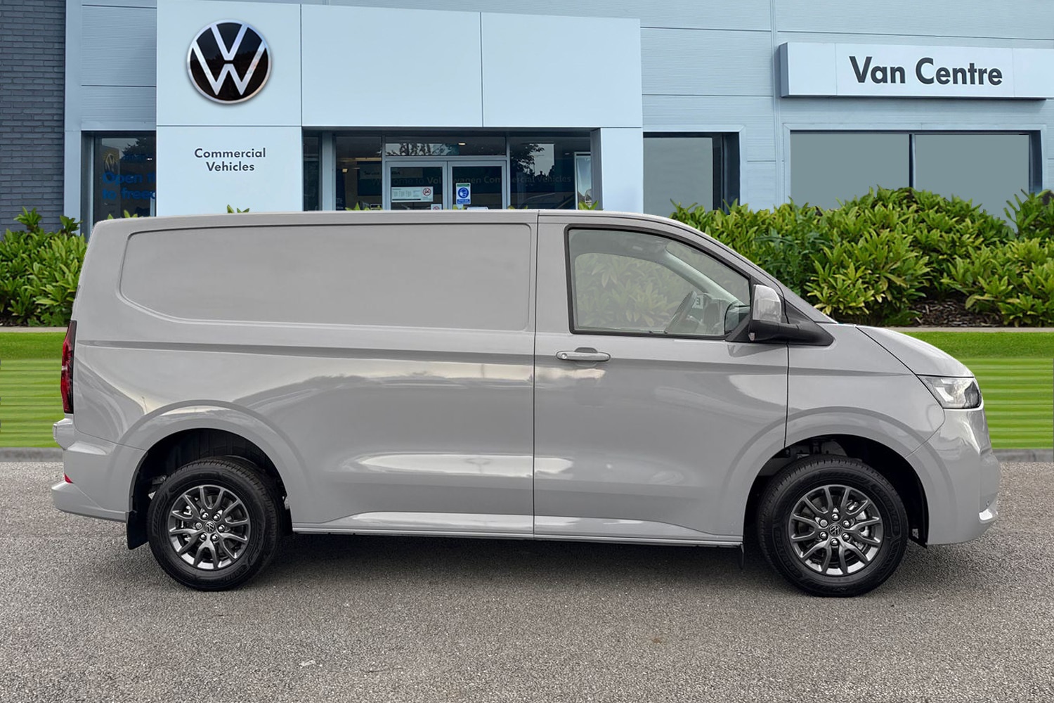 Used Volkswagen Transporter 2025 for sale - 76488324: Photo 3