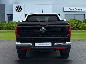 Used Volkswagen Amarok 2024 for sale - 76364659: Photo