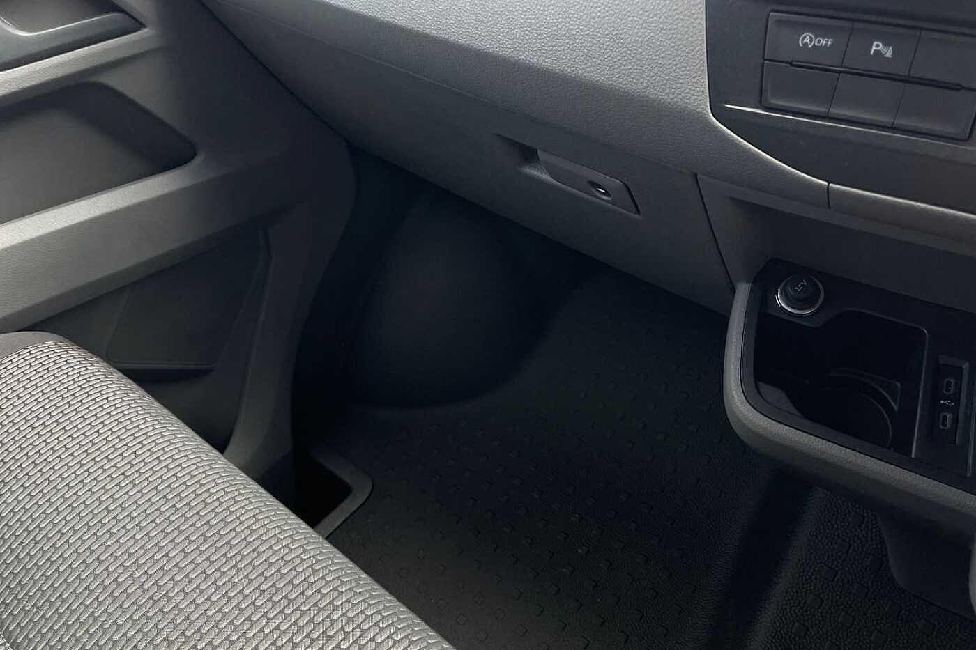 Used Volkswagen Transporter 2024 for sale - 76526965: Photo 14